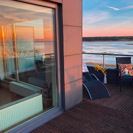 Sunset Dream Apartment With A Panoramic Seaview Hapsal Exteriör bild