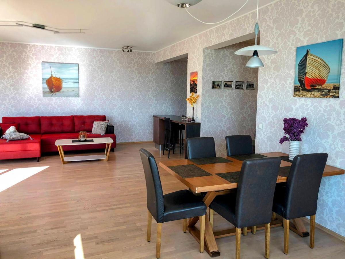 Sunset Dream Apartment With A Panoramic Seaview Hapsal Exteriör bild
